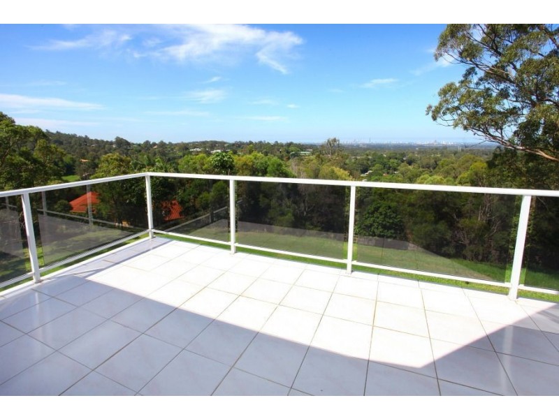 15 Grandview Terrace, Tallai QLD 4213