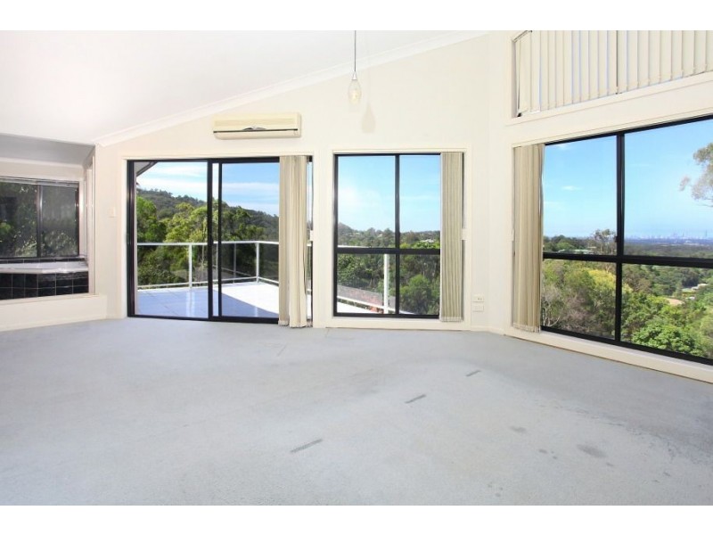 15 Grandview Terrace, Tallai QLD 4213