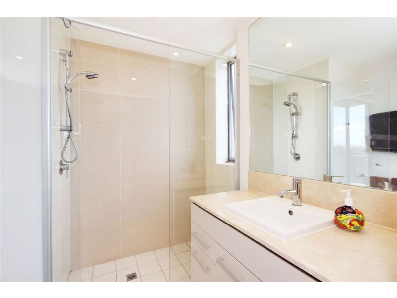 313/50 Riverwalk Avenue, Robina QLD 4226