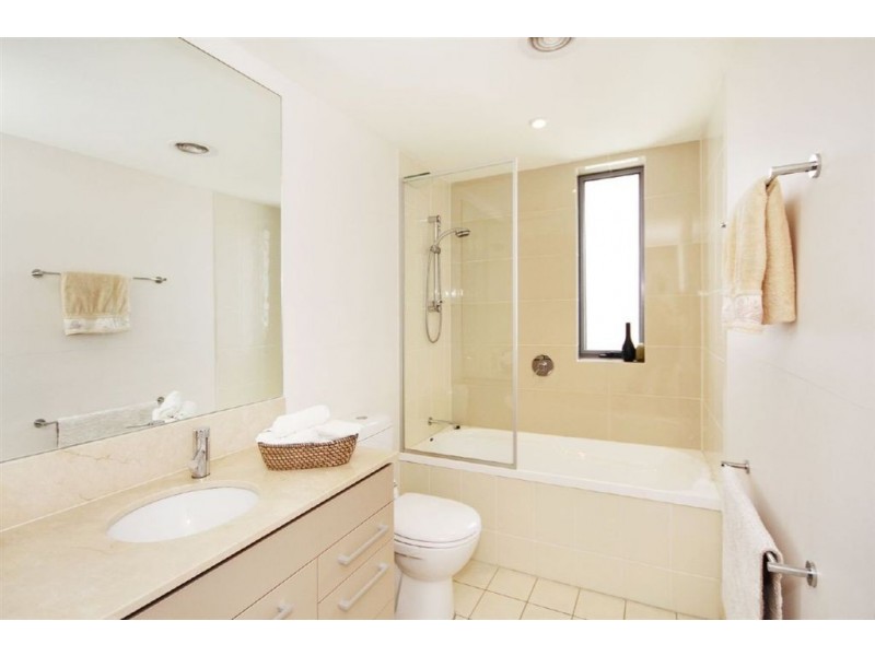 313/50 Riverwalk Avenue, Robina QLD 4226