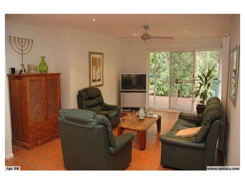 4 Hugh Guinea Court, Worongary QLD 4213