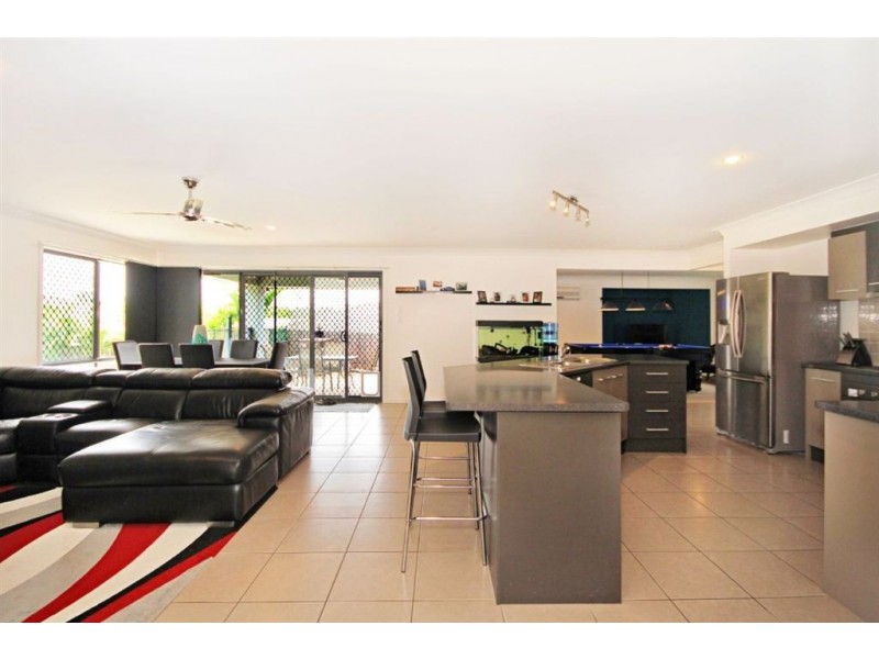 21 Kelsey Circuit, Nerang QLD 4211