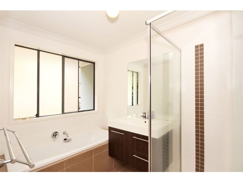 21 Kelsey Circuit, Nerang QLD 4211