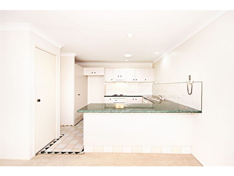 1/19 Cabot Court, Merrimac QLD 4226