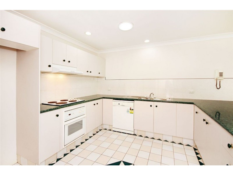 1/19 Cabot Court, Merrimac QLD 4226