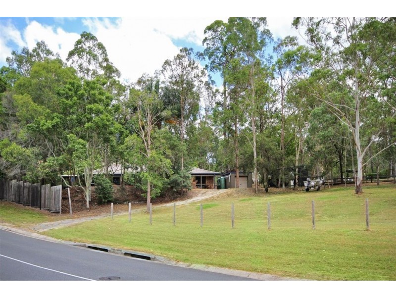 1 Wallaby Drive, Mudgeeraba QLD 4213