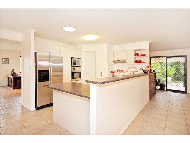 30 Kauri Court, Bonogin QLD 4213