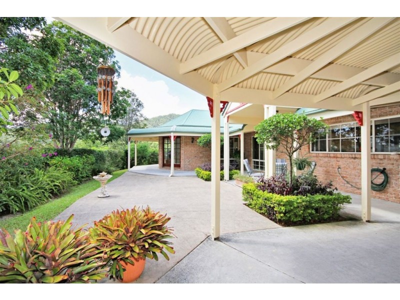 42 Gardenia Drive, Bonogin QLD 4213