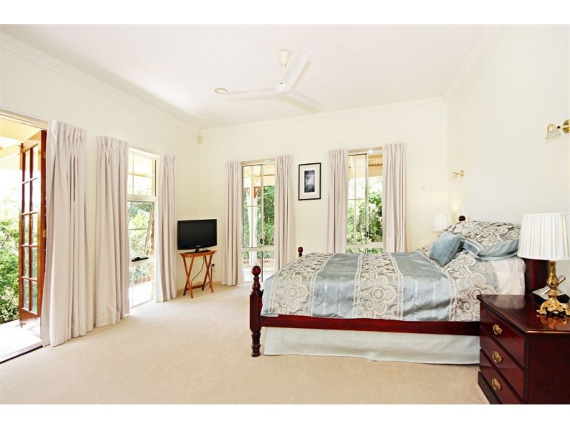 42 Gardenia Drive, Bonogin QLD 4213