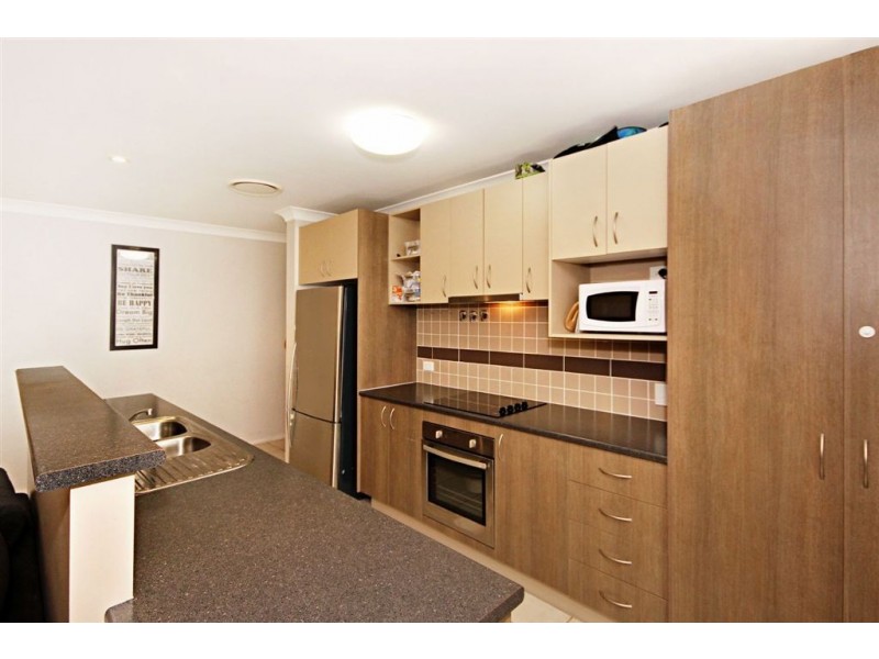18 Kelsey Circuit, Nerang QLD 4211