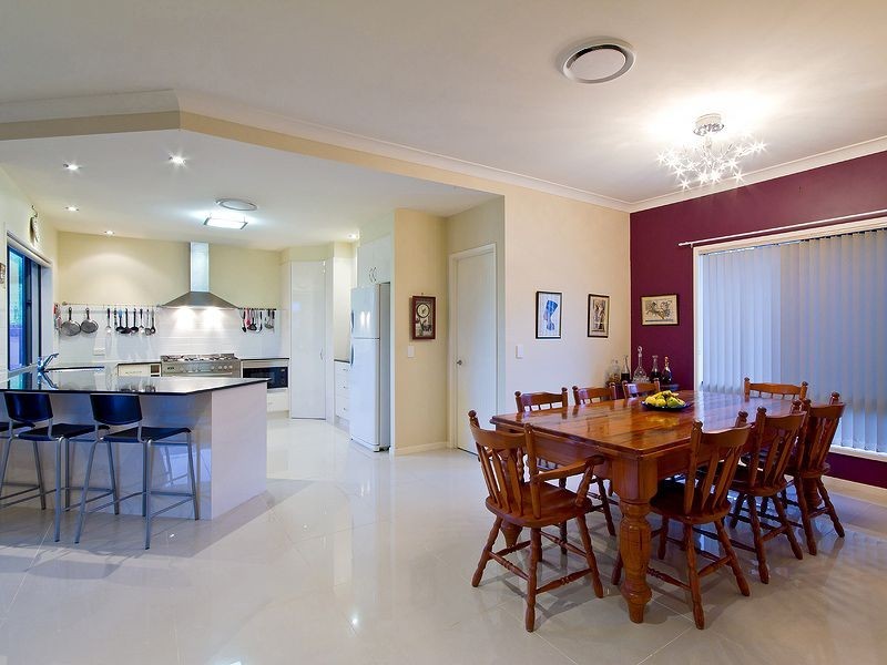 18 Wyangan Valley Way, Mudgeeraba QLD 4213