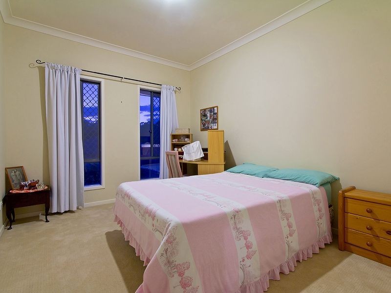 18 Wyangan Valley Way, Mudgeeraba QLD 4213