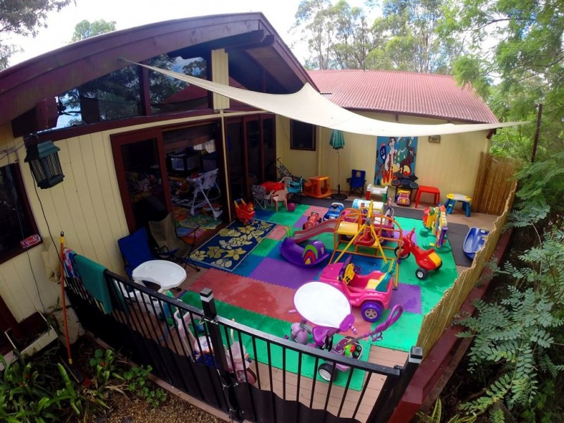 251 Chesterfield Drive, Bonogin QLD 4213