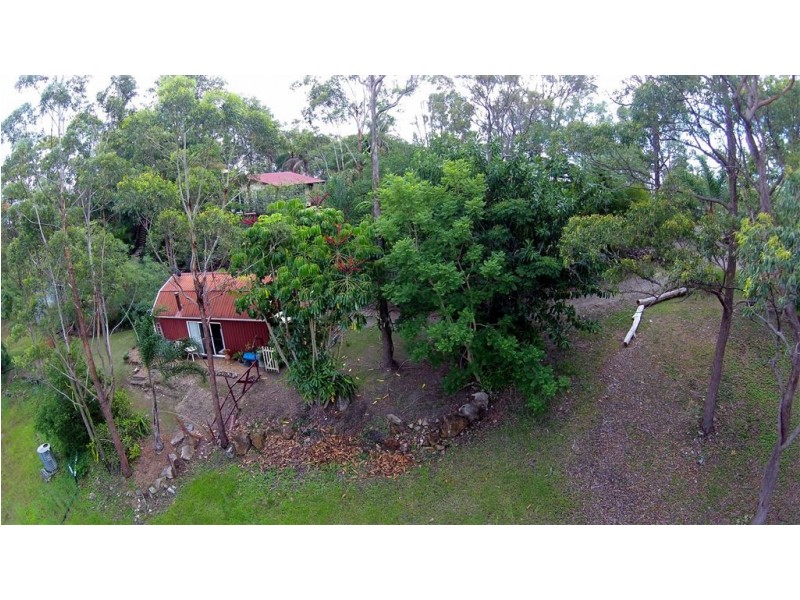 251 Chesterfield Drive, Bonogin QLD 4213