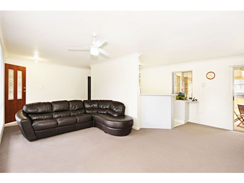 15 Parklake Drive, Mudgeeraba QLD 4213