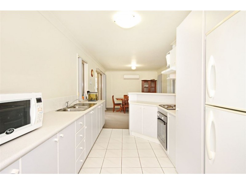 15 Parklake Drive, Mudgeeraba QLD 4213