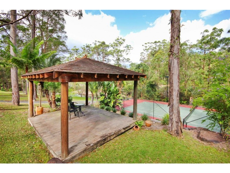 25 Leyshon Court, Bonogin QLD 4213