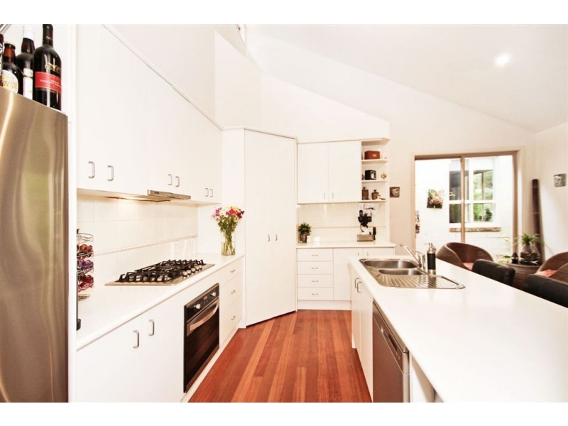 25 Leyshon Court, Bonogin QLD 4213