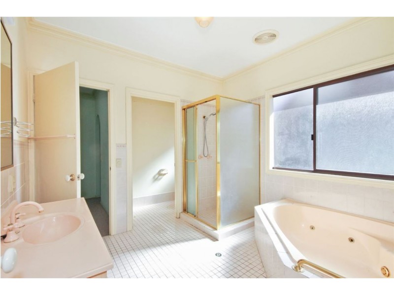 20 Summerhill Court, Mudgeeraba QLD 4213