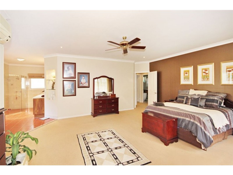 22 Tarawara Avenue, Tallai QLD 4213