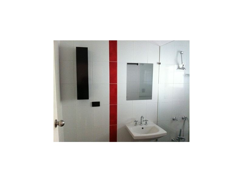 23 Ewan Street, Southport QLD 4215