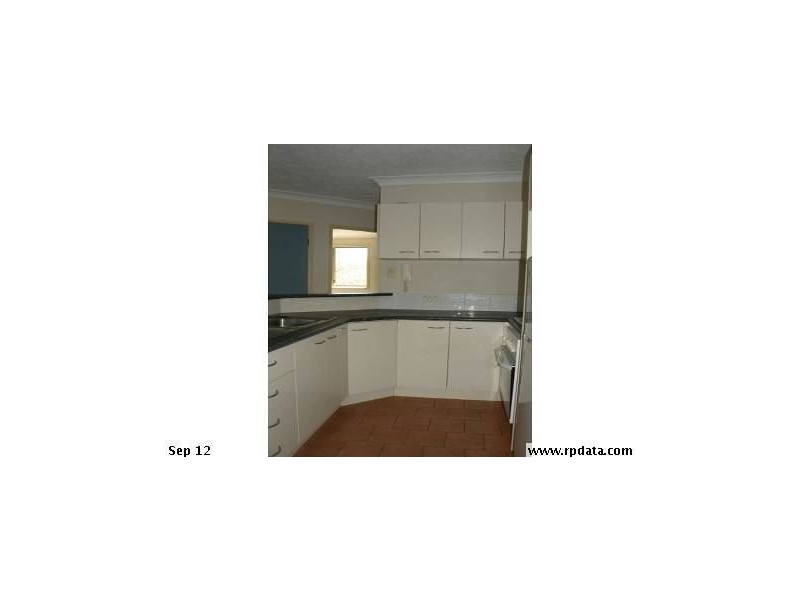 24/14 Spendelove, Southport QLD 4215