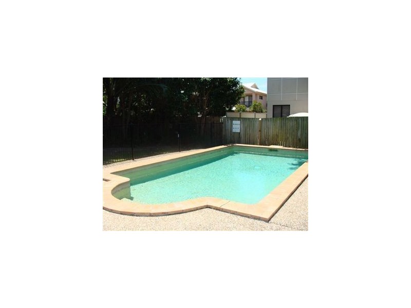 9/37 Harley Street, Labrador QLD 4215