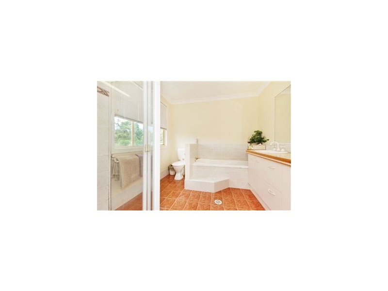 34 Hersden Court, Bonogin QLD 4213