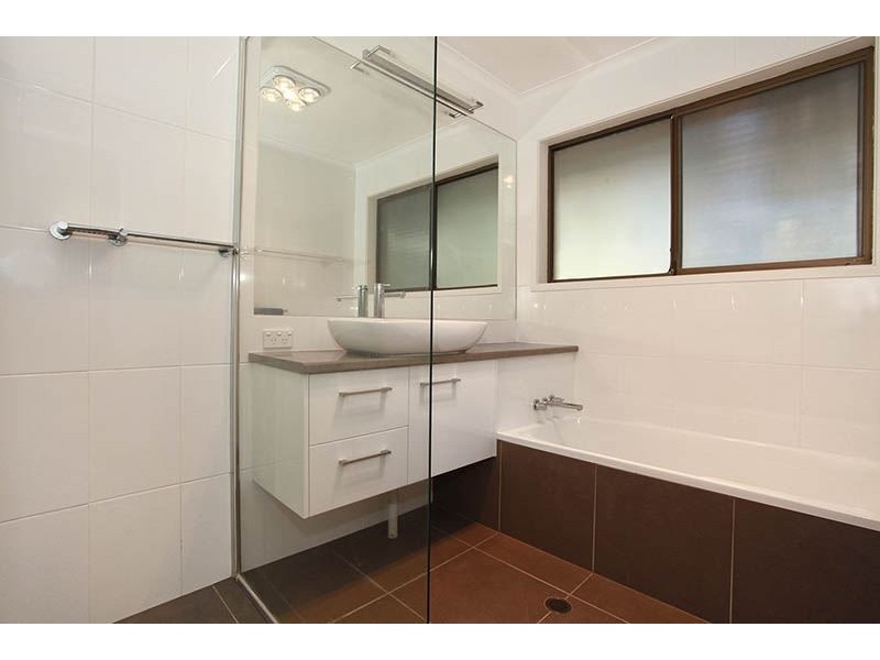 21 Tarawara Avenue, Tallai QLD 4213