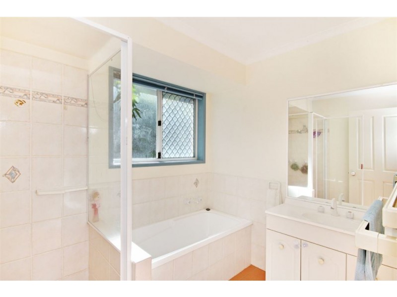 25 Sugarglider Lane, Mudgeeraba QLD 4213