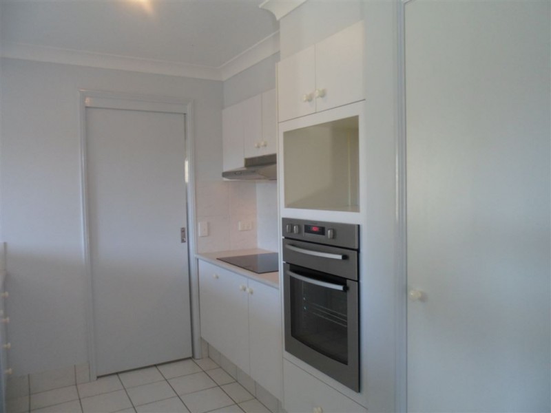 1/12 Douma Drive, Mudgeeraba QLD 4213