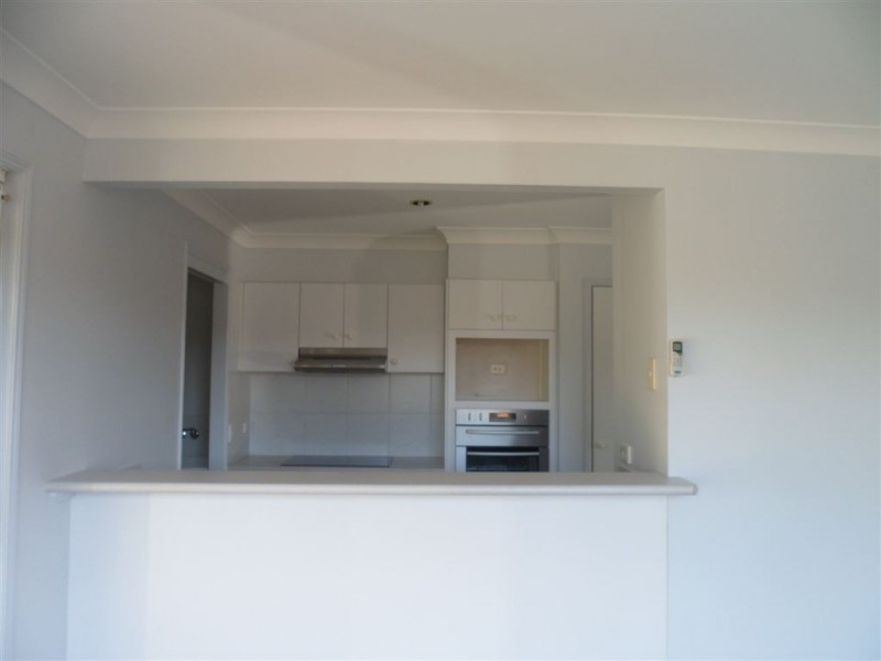 1/12 Douma Drive, Mudgeeraba QLD 4213