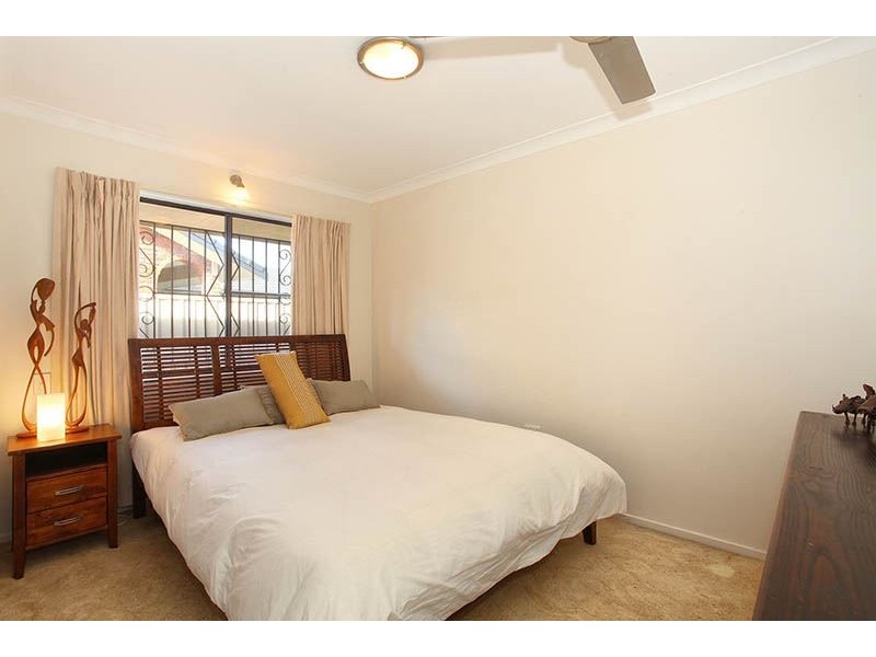 7 Conifer Crescent, Broadbeach Waters QLD 4218