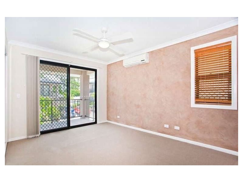 6/23 Bourton Road, Merrimac QLD 4226