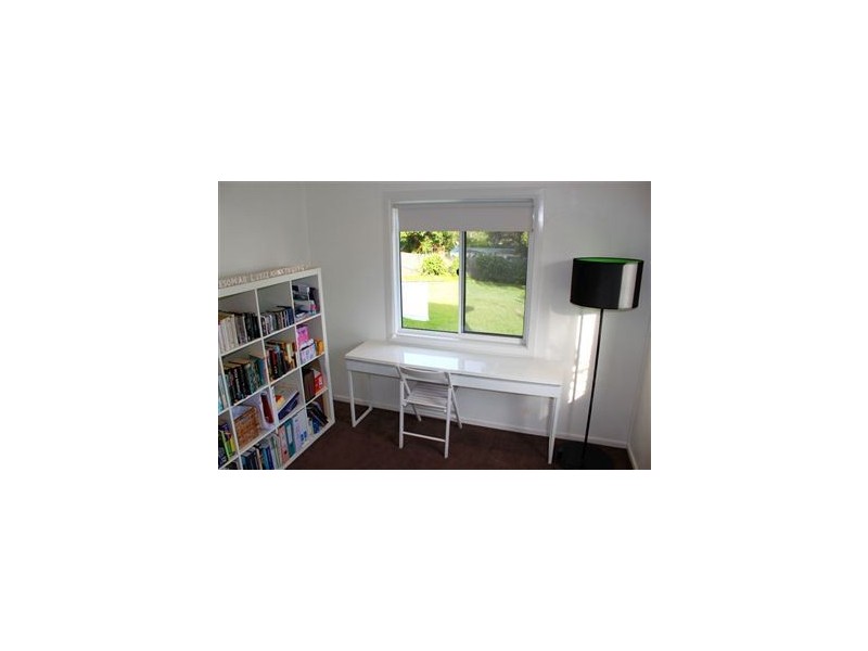 16 Dandar Drive, Southport QLD 4215