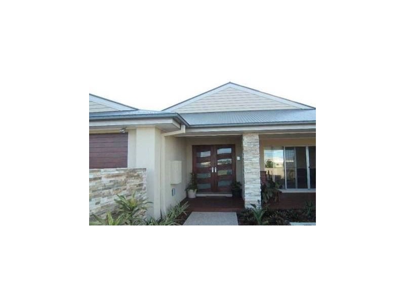70 Southaven Drive, Helensvale QLD 4212
