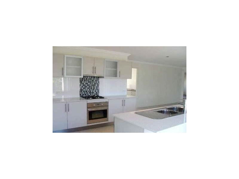 70 Southaven Drive, Helensvale QLD 4212