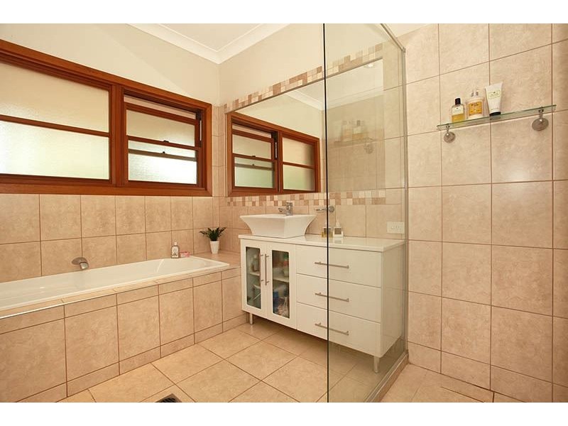 29 Moondance Court, Bonogin QLD 4213