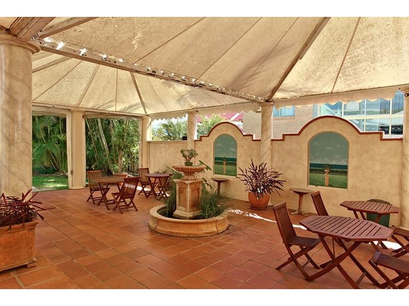 1002/7 Mallana Street, Surfers Paradise QLD 4217