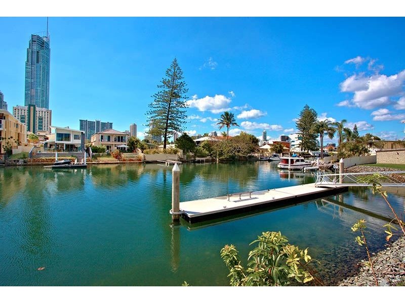 1002/7 Mallana Street, Surfers Paradise QLD 4217