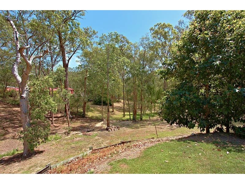 29 Walker Drive, Worongary QLD 4213