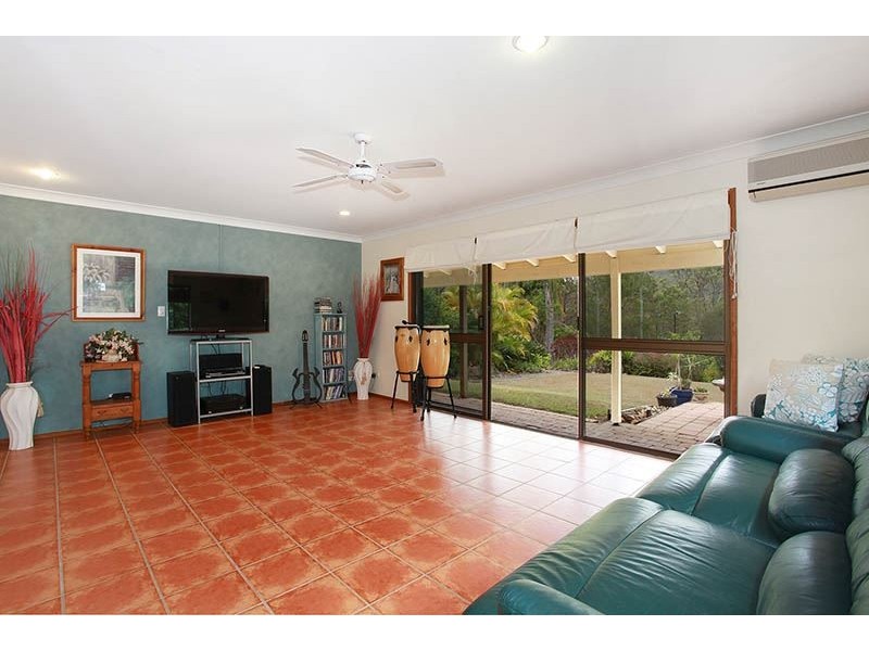 26 Wallaby Drive, Mudgeeraba QLD 4213