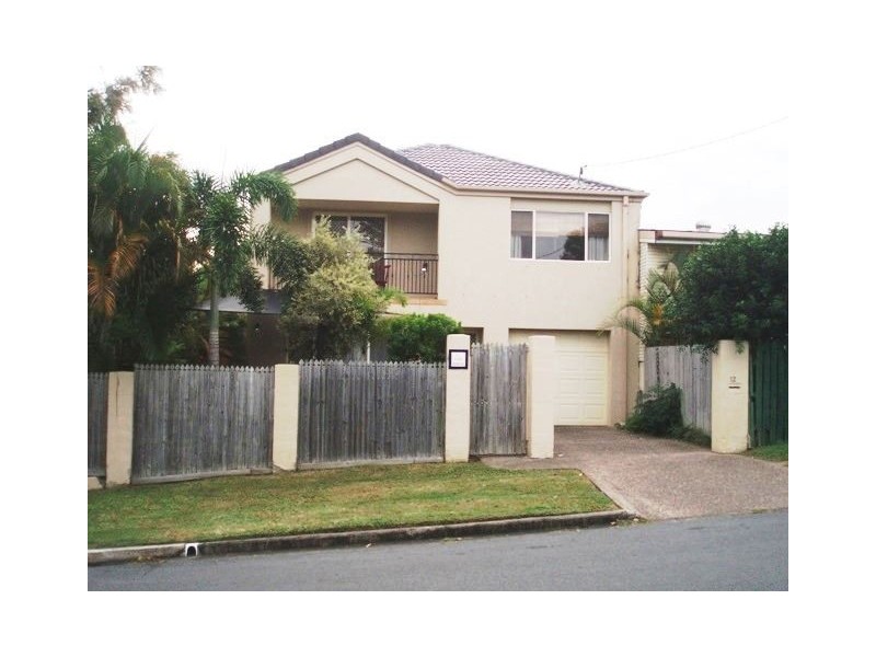 12 Ewan Street, Southport QLD 4215