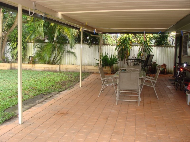 31 Allinga Street, Coombabah QLD 4216