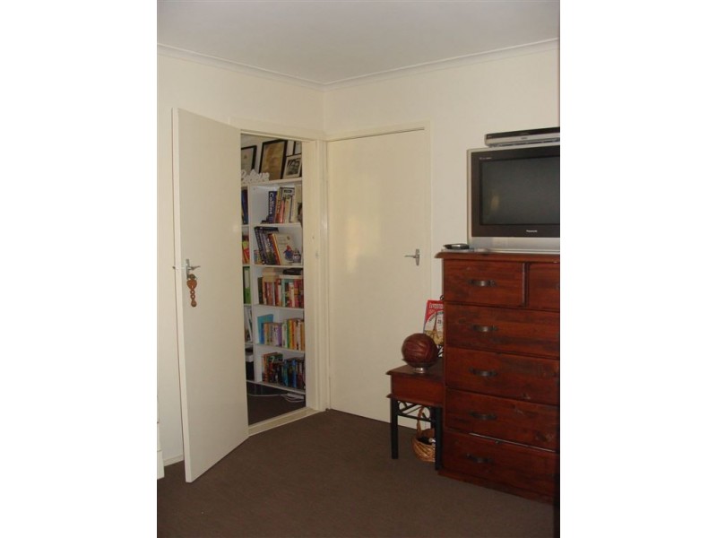 31 Allinga Street, Coombabah QLD 4216