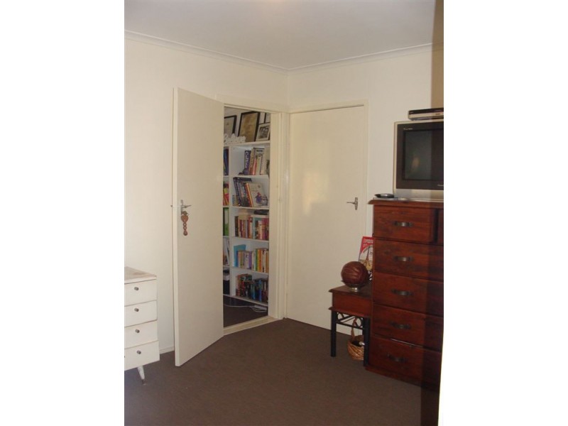 31 Allinga Street, Coombabah QLD 4216
