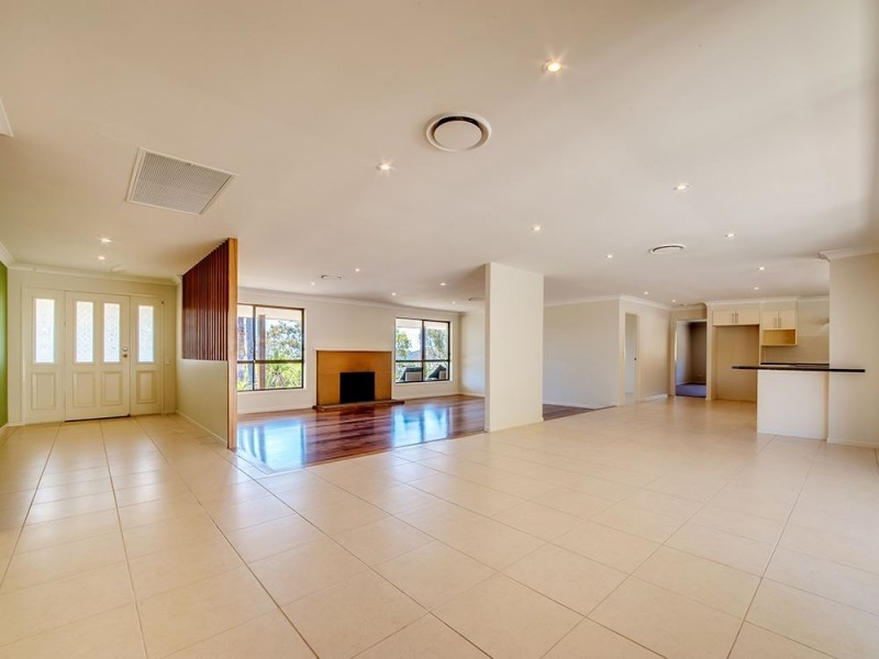 39 Bertana Drive, Mudgeeraba QLD 4213