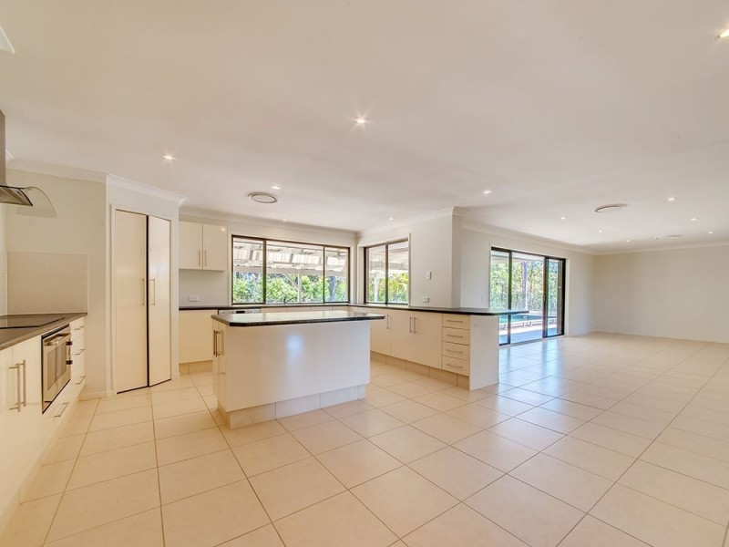 39 Bertana Drive, Mudgeeraba QLD 4213