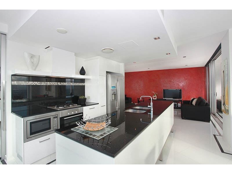 5007/9 Hamilton Avenue, Surfers Paradise QLD 4217