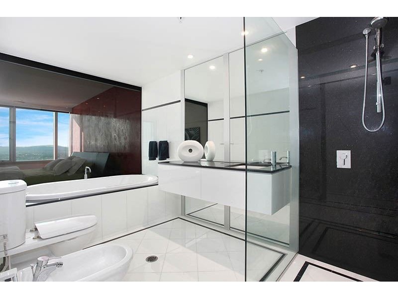 5007/9 Hamilton Avenue, Surfers Paradise QLD 4217